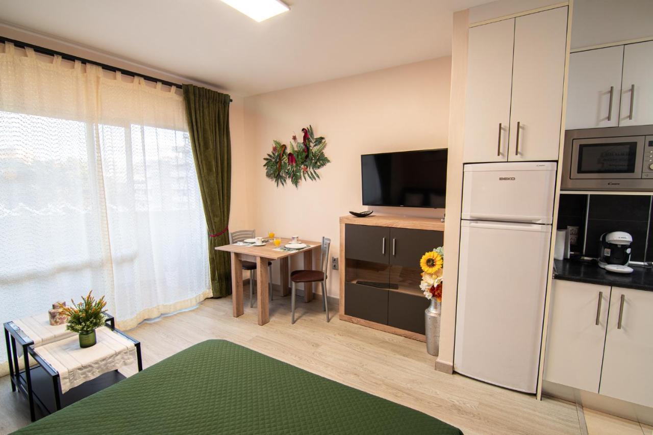 Benalbeach Playa Suite Benalmadena Exterior photo