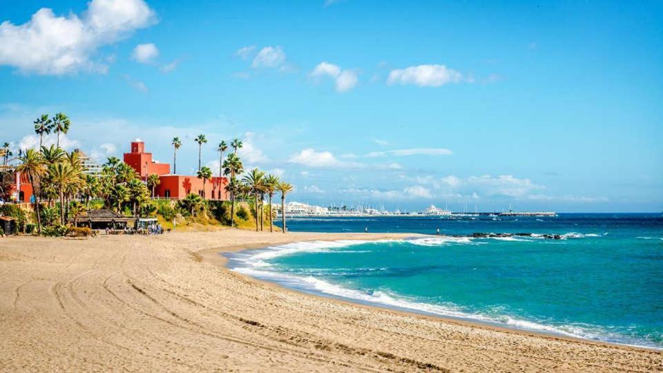 Benalbeach Playa Suite Benalmadena Exterior photo