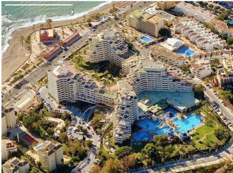 Benalbeach Playa Suite Benalmadena Exterior photo